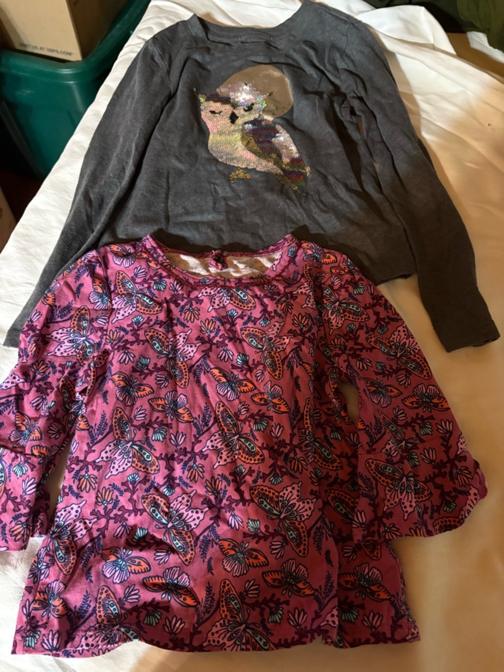 GAP Gray Long Sleeve Top with Sequin Owl